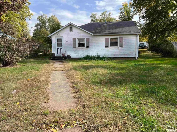 204 Main St, New Boston, IL 61272