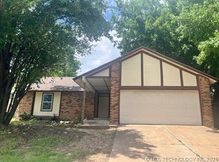 12011 E 89th Pl N, Owasso, OK 74055