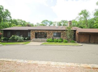 45 Lord Wm Penn Dr, Morristown, NJ 07960