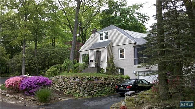 1st image of 158 Norman Dr