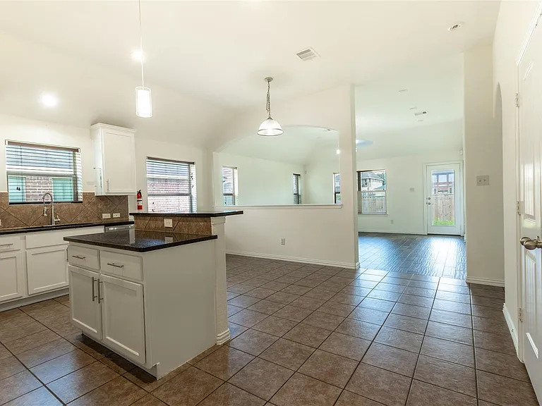 23611 Starbridge Lake Ln — Photo 1