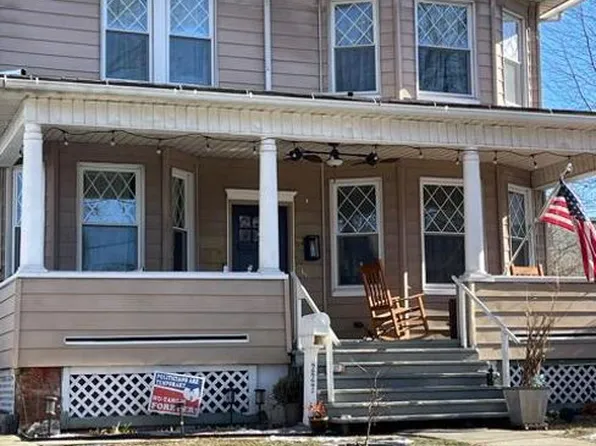 227 Oakland Ave, Staten Island, NY 10310
