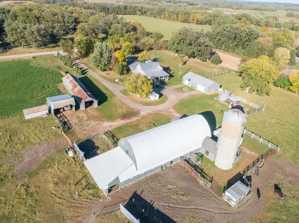 10451 140th St, Little Falls, MN 56345