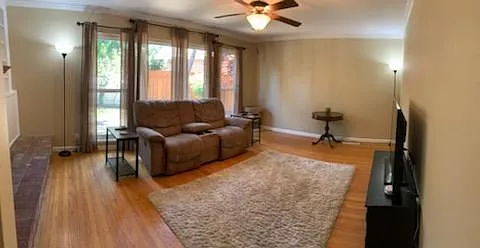 4050 Forestview Ave — Photo 8