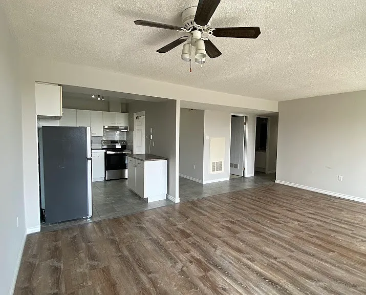 30 Chapman Ct — Photo 4