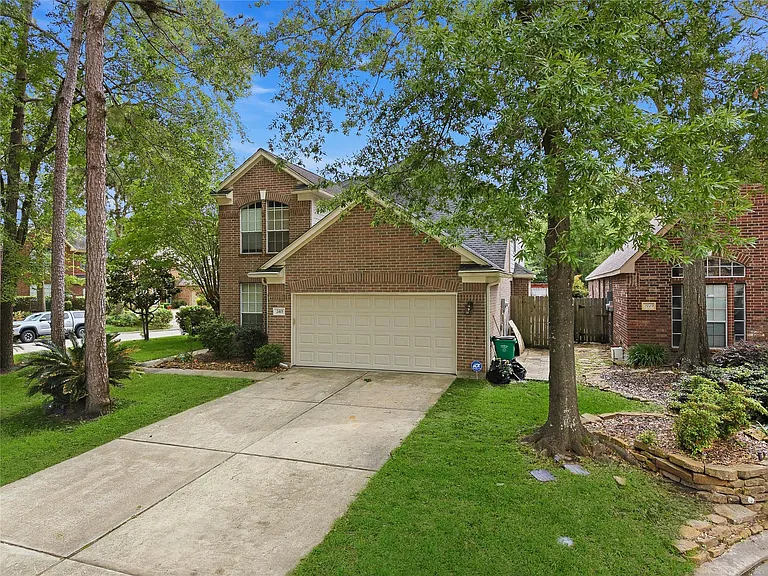 2415 Mills Creek Dr — Photo 4