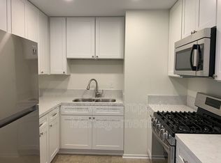 3333 Roosevelt St APT B, Carlsbad, CA 92008