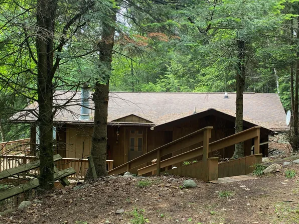 7792 Little Fork Ln, Three Lakes, WI 54562