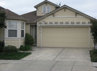 2751 Cumberland St, Santa Rosa, CA 95407