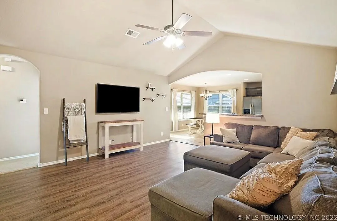 3 bed, 1482 sqft, $1,795 — Photo 4