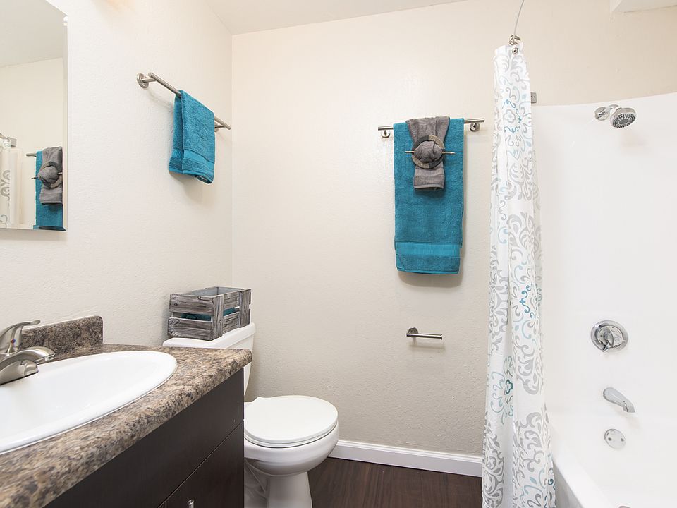 1st image of 100 Boyd Rd APT 322