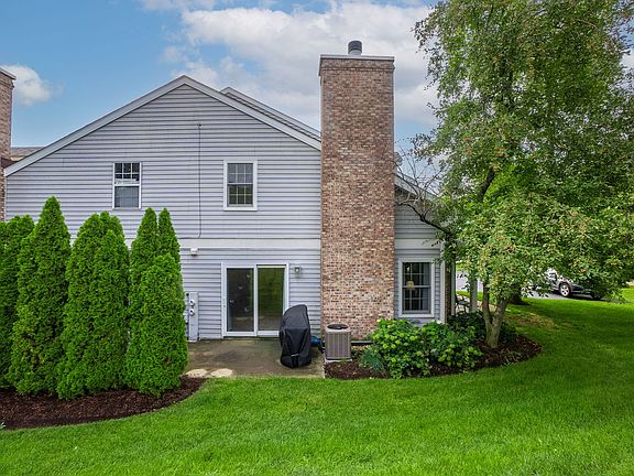 3rd image of 93 Cammeron Ct Unit 93