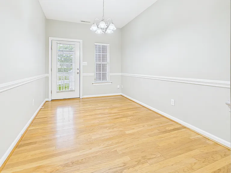 5690 Stafford Rd — Photo 8