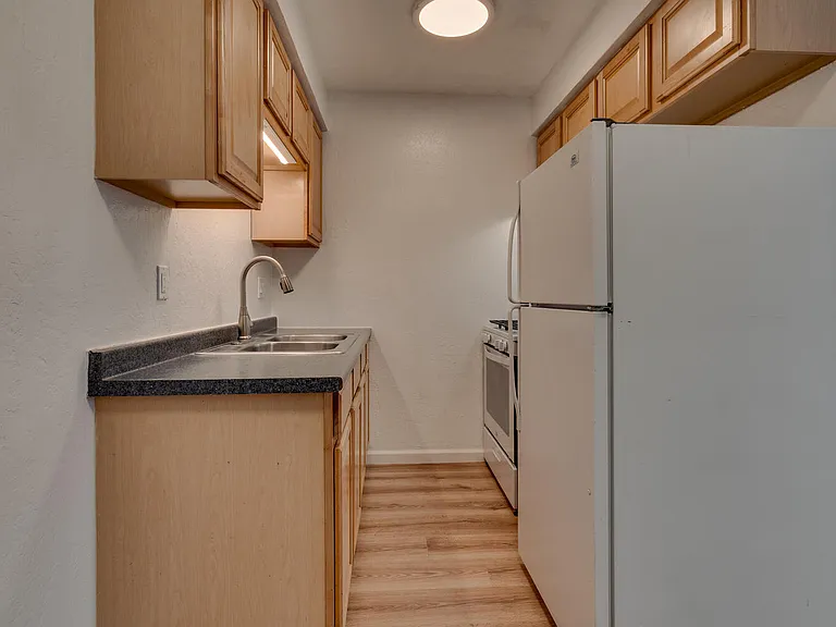 3640 Pioneer Trl #D — Photo 2