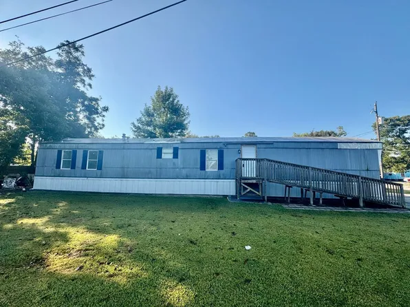 1007 Spooner St, Pasadena, TX 77506