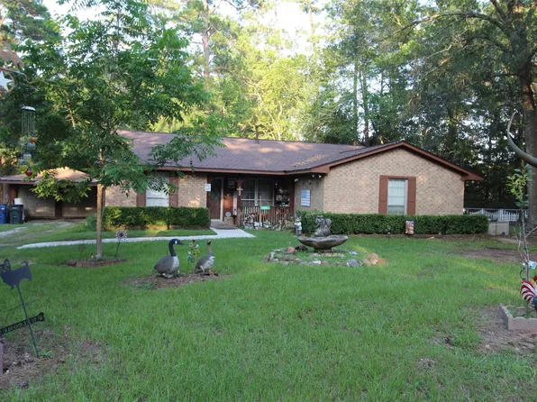 26482 Lakeview Dr, Hockley, TX 77447