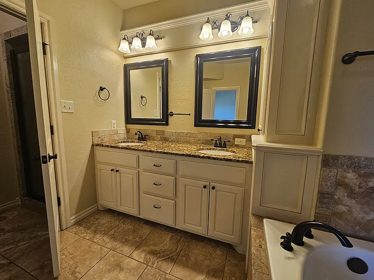 1299 SW Deyo Landing Loop — Photo 16