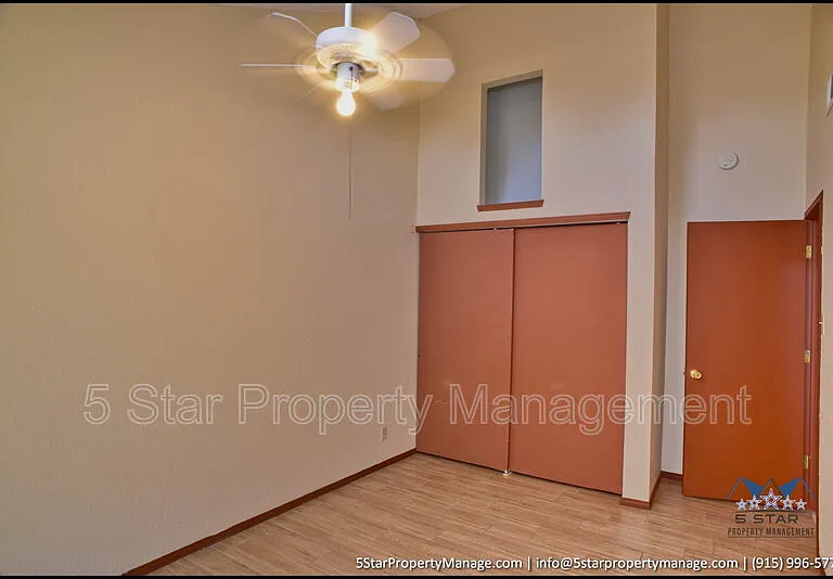 11645 Gordon Cooper Ln — Photo 30
