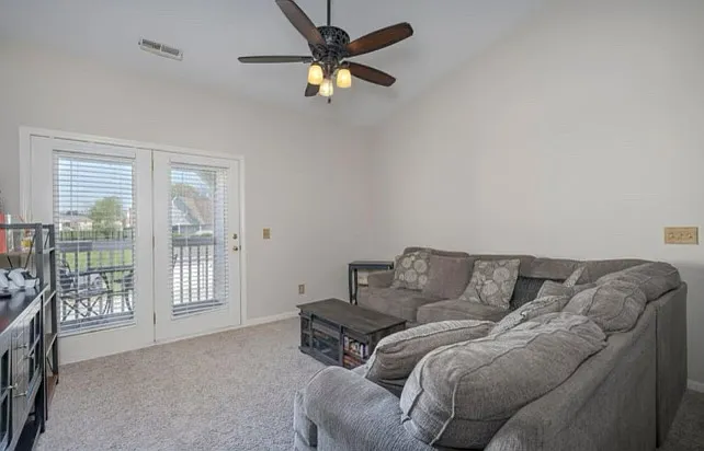 10136 Carnation Ct #10 — Photo 9