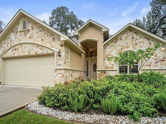 2nd image of 2108 Bershire Dr