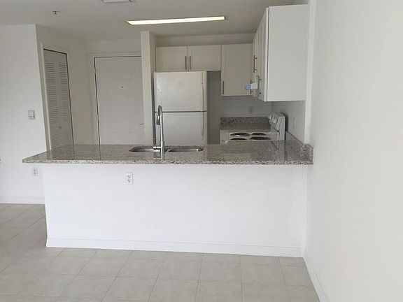 2nd image of 3410 Coral Way APT 605