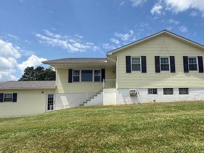 24 Betty Ave, Grafton, WV, 26354