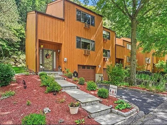 3rd image of 3 Robin Ln