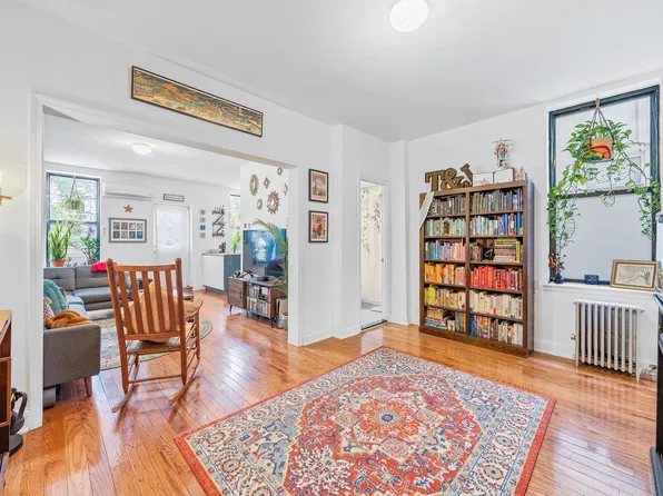 1390 Madison Street image 6 of 21