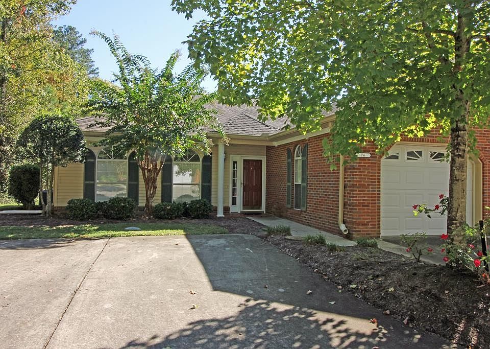 1st image of 1708 Willow Oak Ln