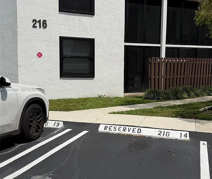216 Lake Pointe Dr #223 — Photo 21