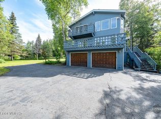 16201 Chasewood Ln, Anchorage, AK 99516