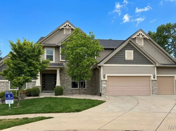 327 Tall Timber Meadows Dr, Ballwin, MO 63011