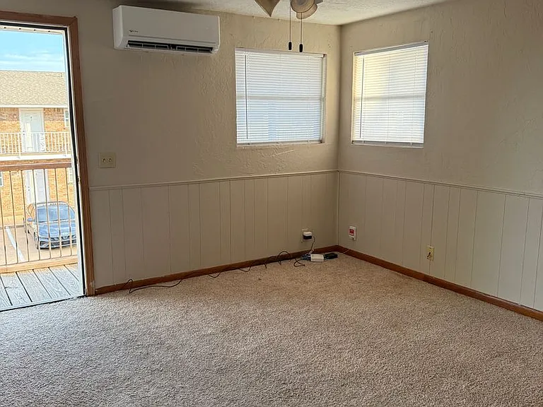 309 1/2 E Oklahoma Ave — Photo 24