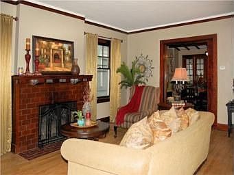 4th image of 4324 McGee St