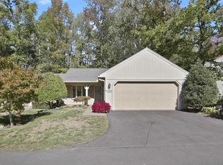 1335 Timberlake Rd, Evansville, IN 47710