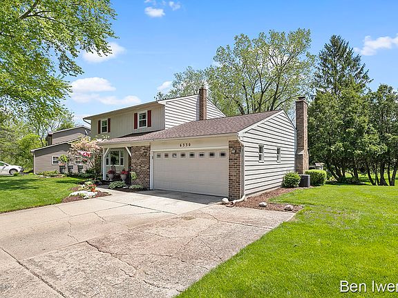 2nd image of 6330 Duxbury Dr SE