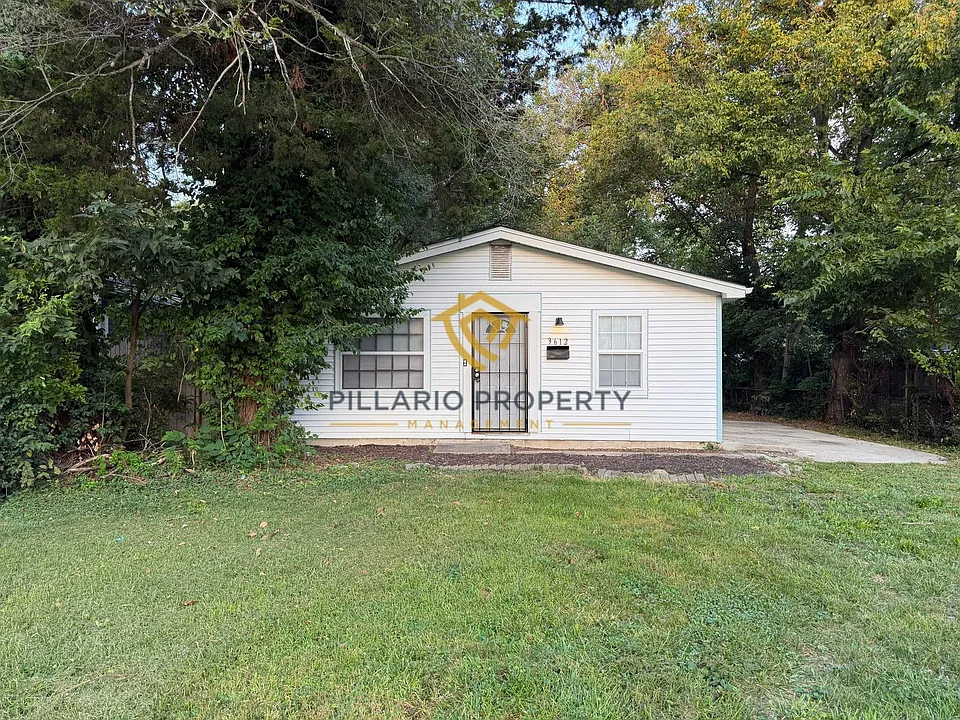 3612 Caroline Ave