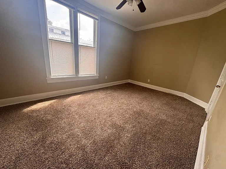 1261 State St — Photo 9