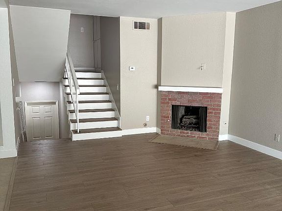 5th image of 1283 Ramona Dr