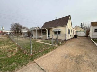 1229 N 11th St, Enid, OK 73701