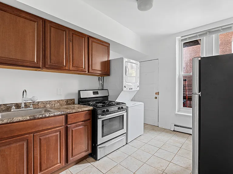 1127 N State St #3-A — Photo 9