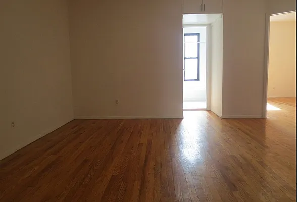 Rented by Waverly Realty Associates | media 8