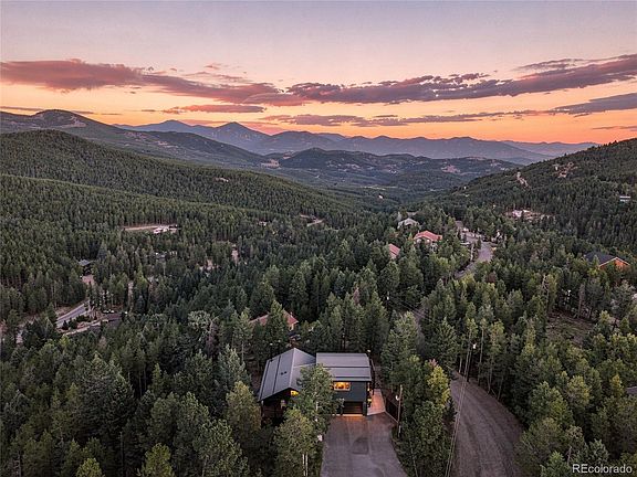 3rd image of 9165 Jill Drive