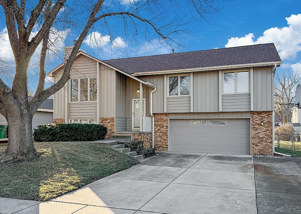 1st image of 1362 NW 90th Ct
