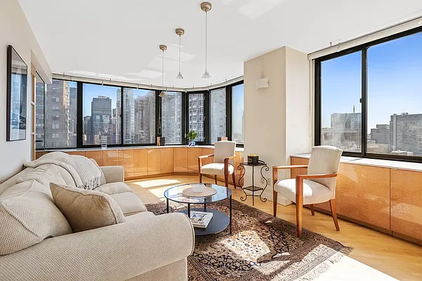 Rented by JSG Realty Corp | media 5