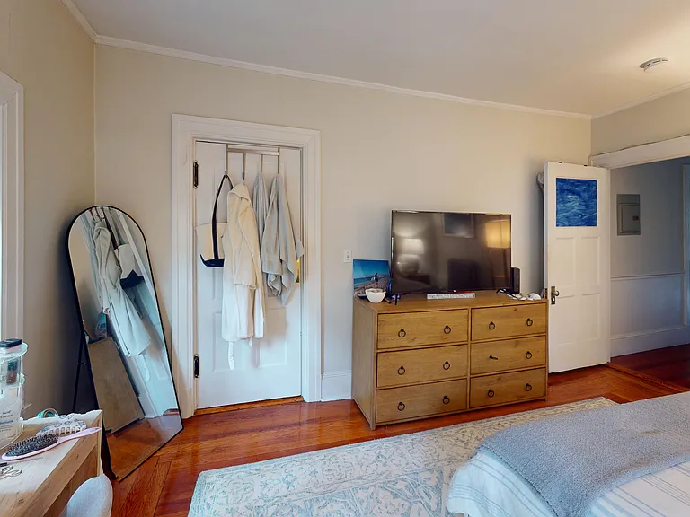 1219 Beacon St #7 — Photo 6