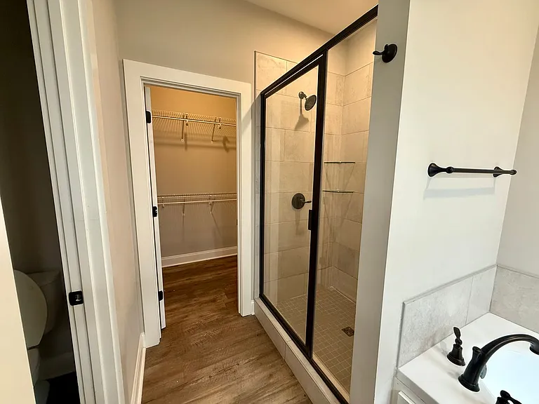 330 Orion St — Photo 11
