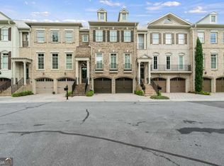 9056 Riverbend Mnr, Alpharetta, GA