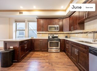 1508 W 18th St, Chicago, IL 60608