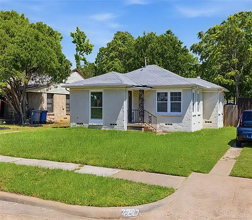 2211 Wilbur St Photo 1